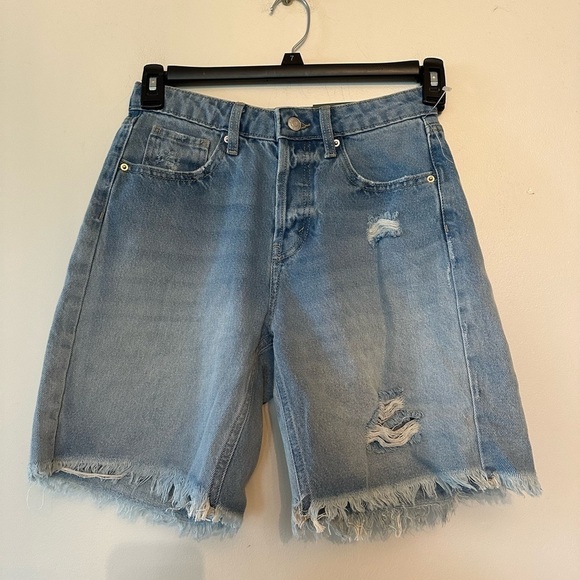 Wild Fable Women's High-Rise Wide Leg Bermuda Jean Shorts -0 NWT - Picture 2 of 4